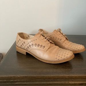 Sam Edelman studded Oxford flats, size 7